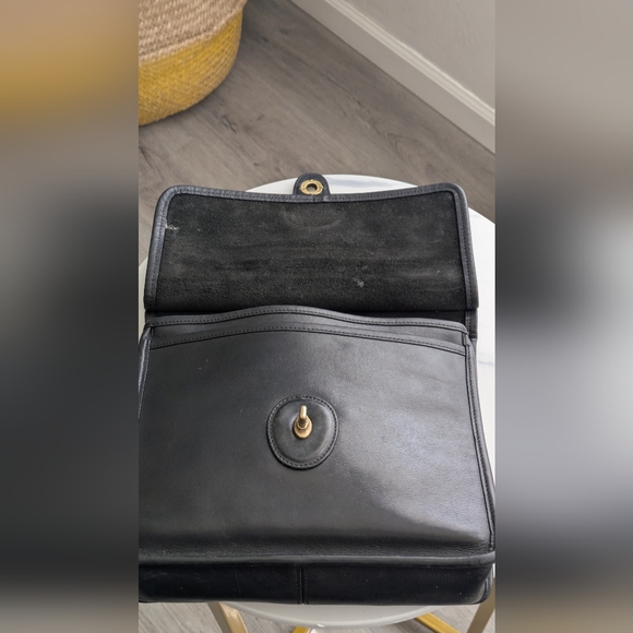 Coach Willis Black Leather Crossbody /Handbag. - Picture 8 of 14